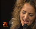 Janaina Biachi singt bei Tv Ipanema
